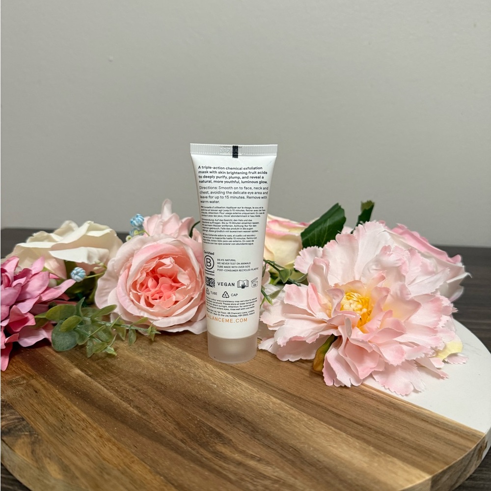 Balance Me Glycolic Acid Kaolin Clay Linden Glow Mask 50 mL - Picture 3 of 4